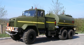 Aircraft bowser АТЗ-10